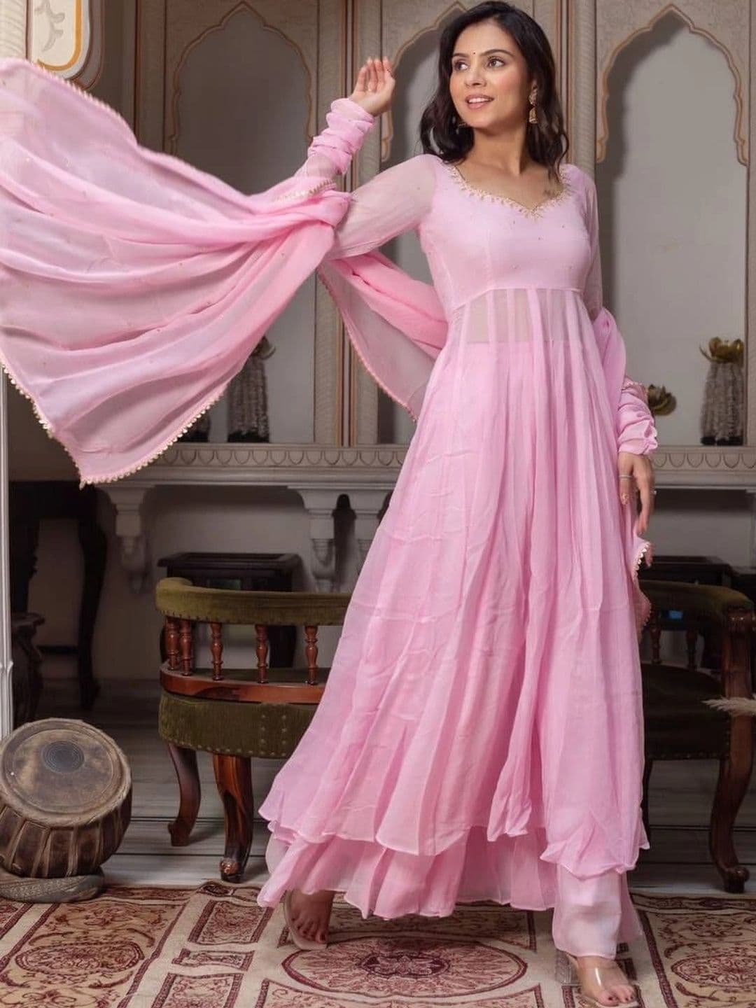 Homexa Enterprise Women Empire Thread Work Kurta with Palazzos & With Dupatta thumbnail 6