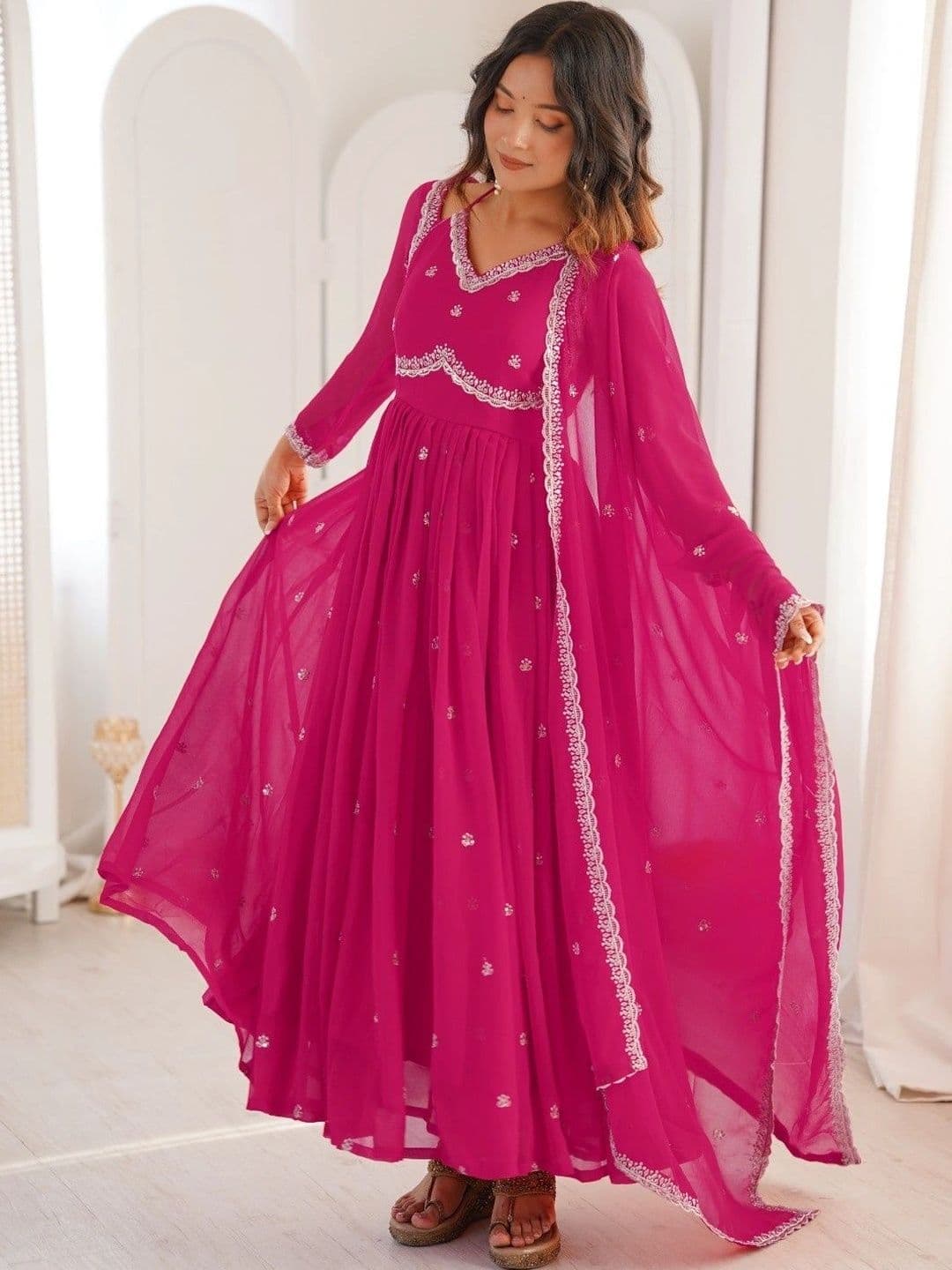 Frenzy Fusion Women Ethnic Motifs Embroidered Empire Thread Work Kurta with Pyjamas & With Dupatta thumbnail 6