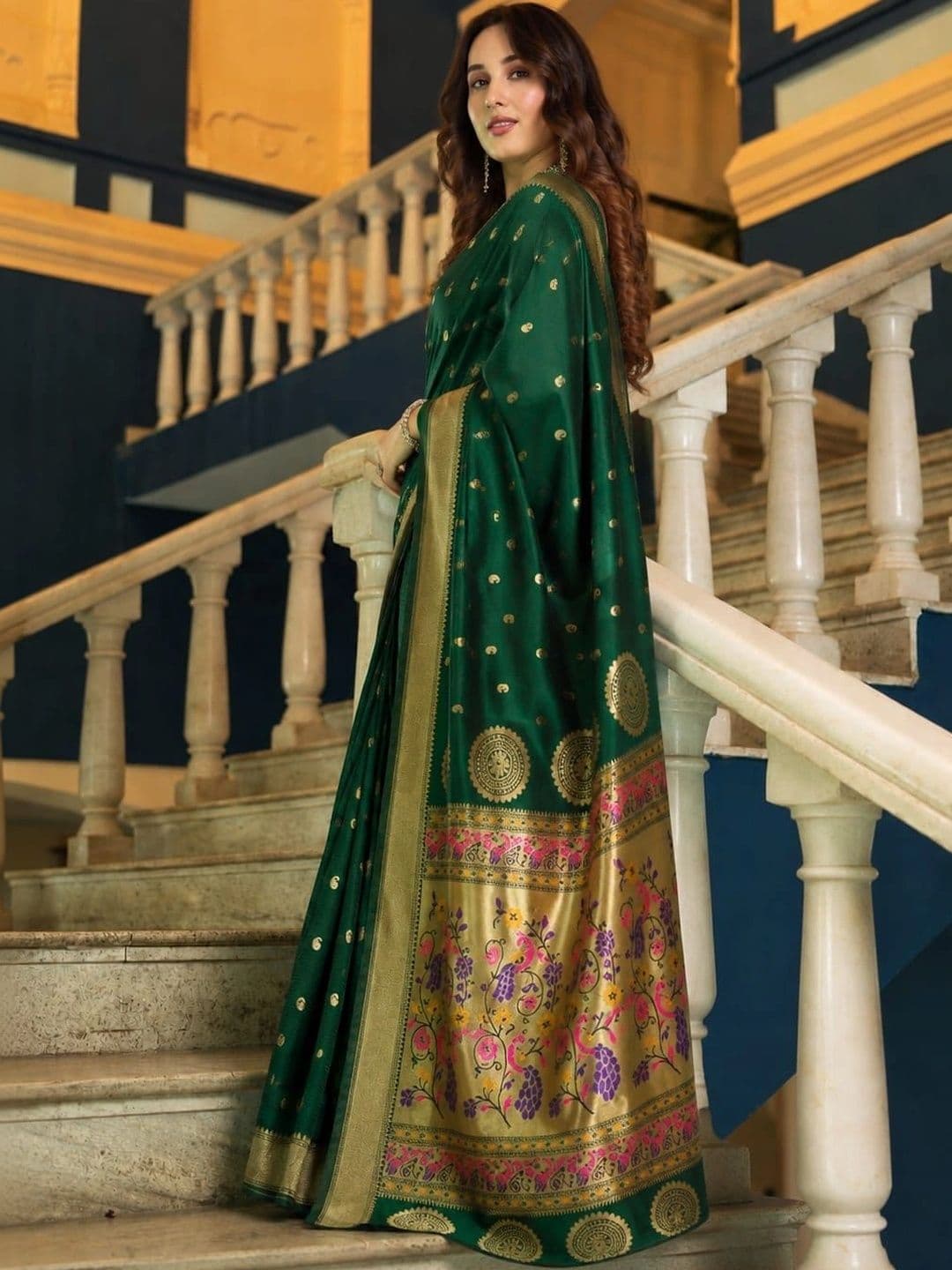 vastranagari Woven Design Zari Art Silk Designer Banarasi Saree thumbnail 3