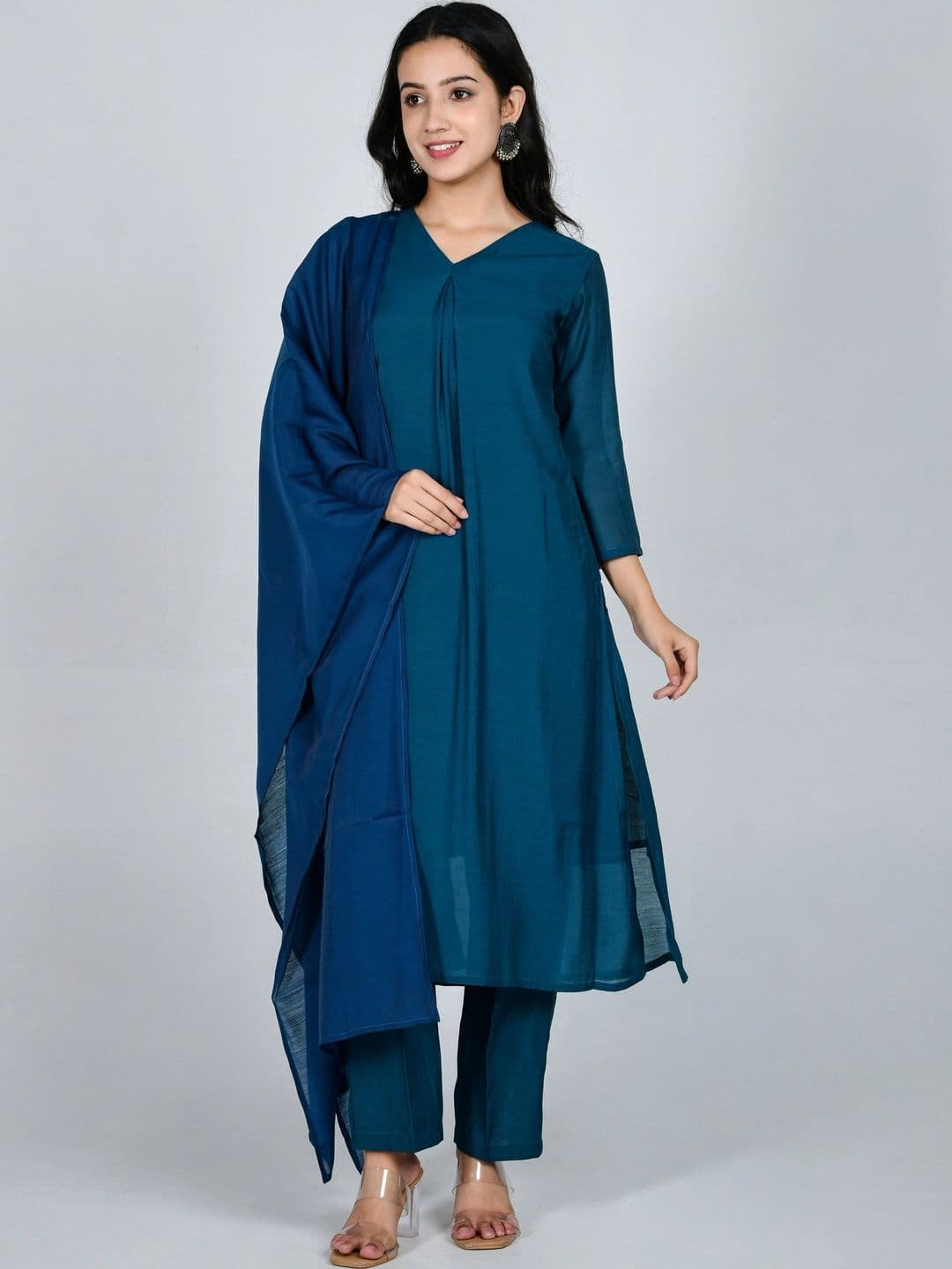 YOJINI Women Regular Kurta with Trousers & With Dupatta thumbnail 2