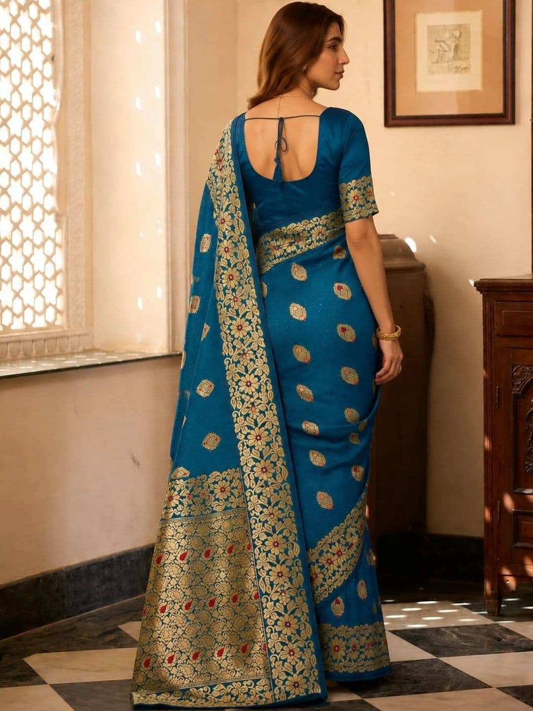 Veera Collection Woven Design Zari Art Silk Designer Banarasi Saree thumbnail 4