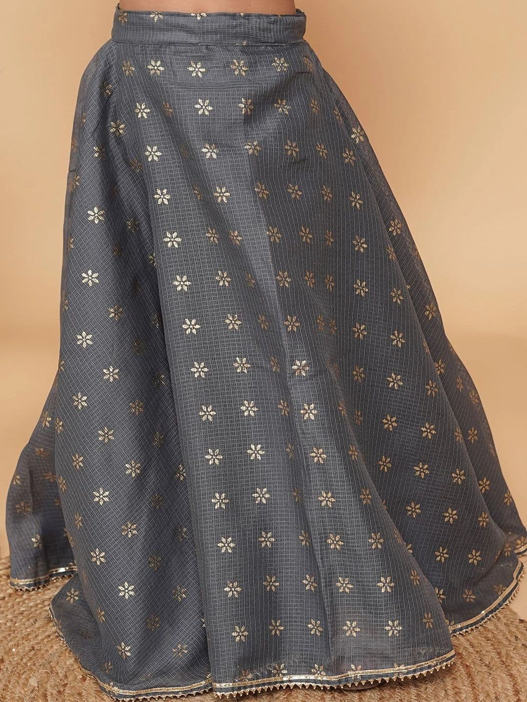 Laad Girls Printed Foil Print Ready to Wear Lehenga & Blouse With Dupatta thumbnail 7