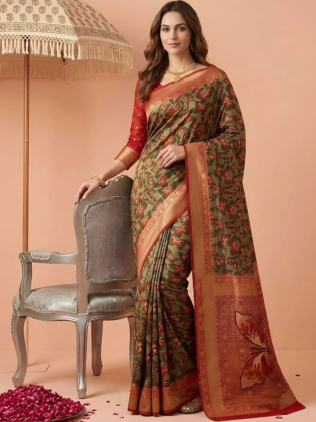 Dori Floral Silk Blend Saree thumbnail 3