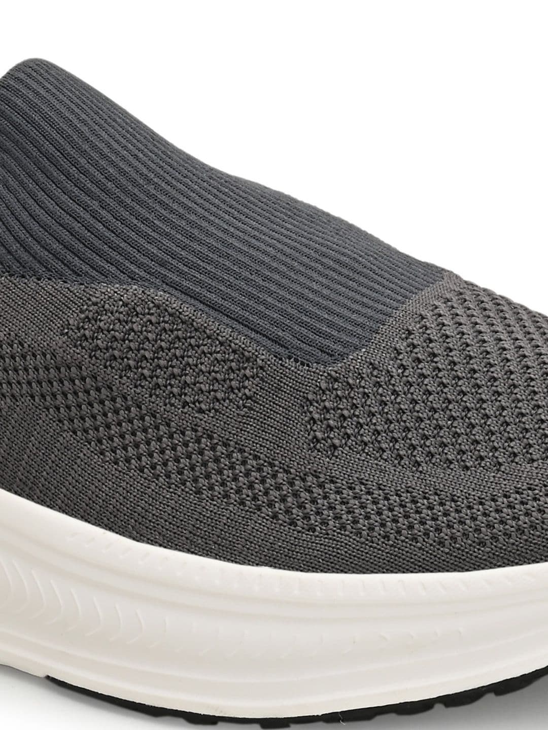 OFF LIMITS Men Mesh Walking Non-Marking Shoes thumbnail 2