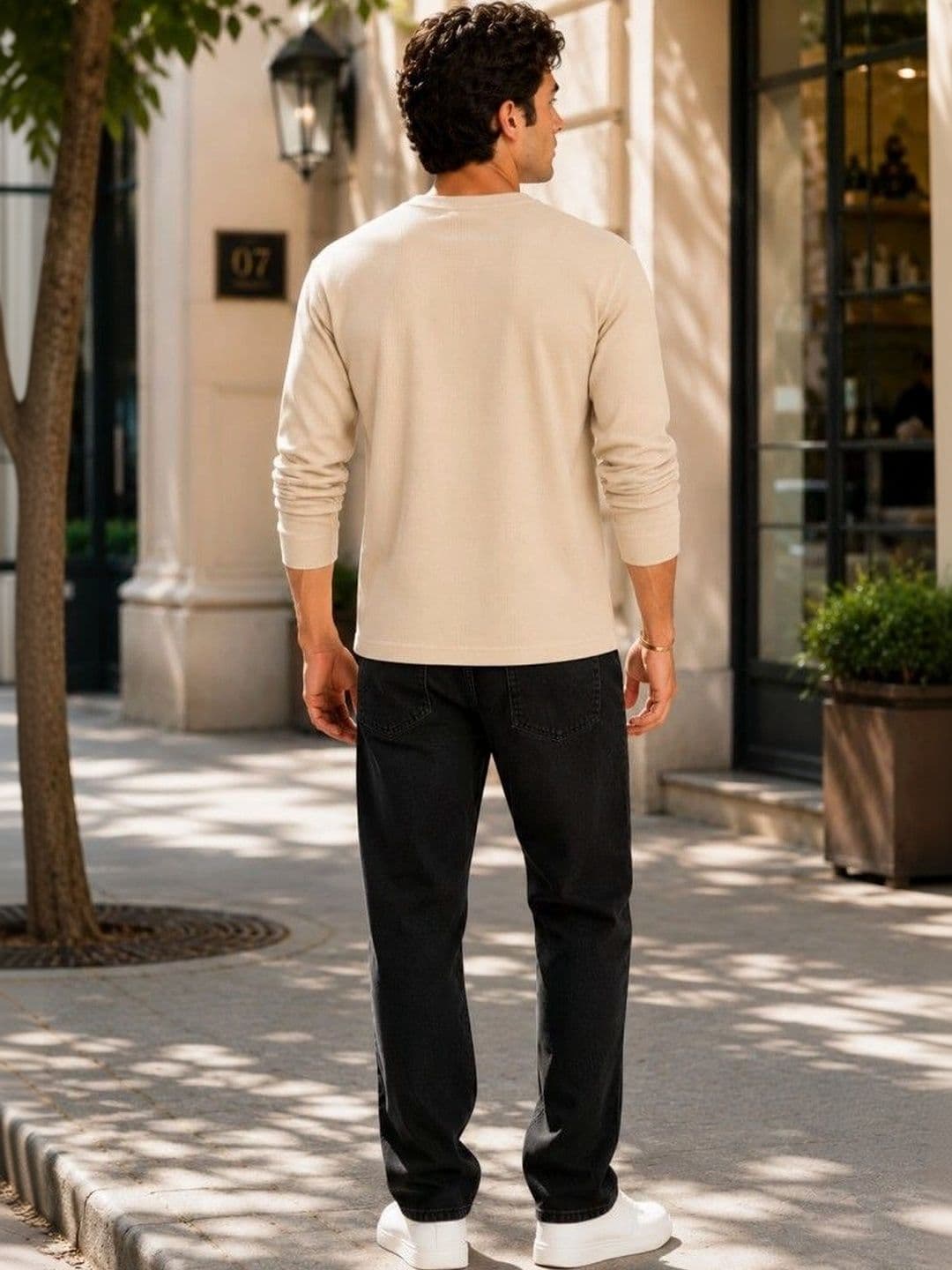 Netclick Men T-shirt thumbnail 3