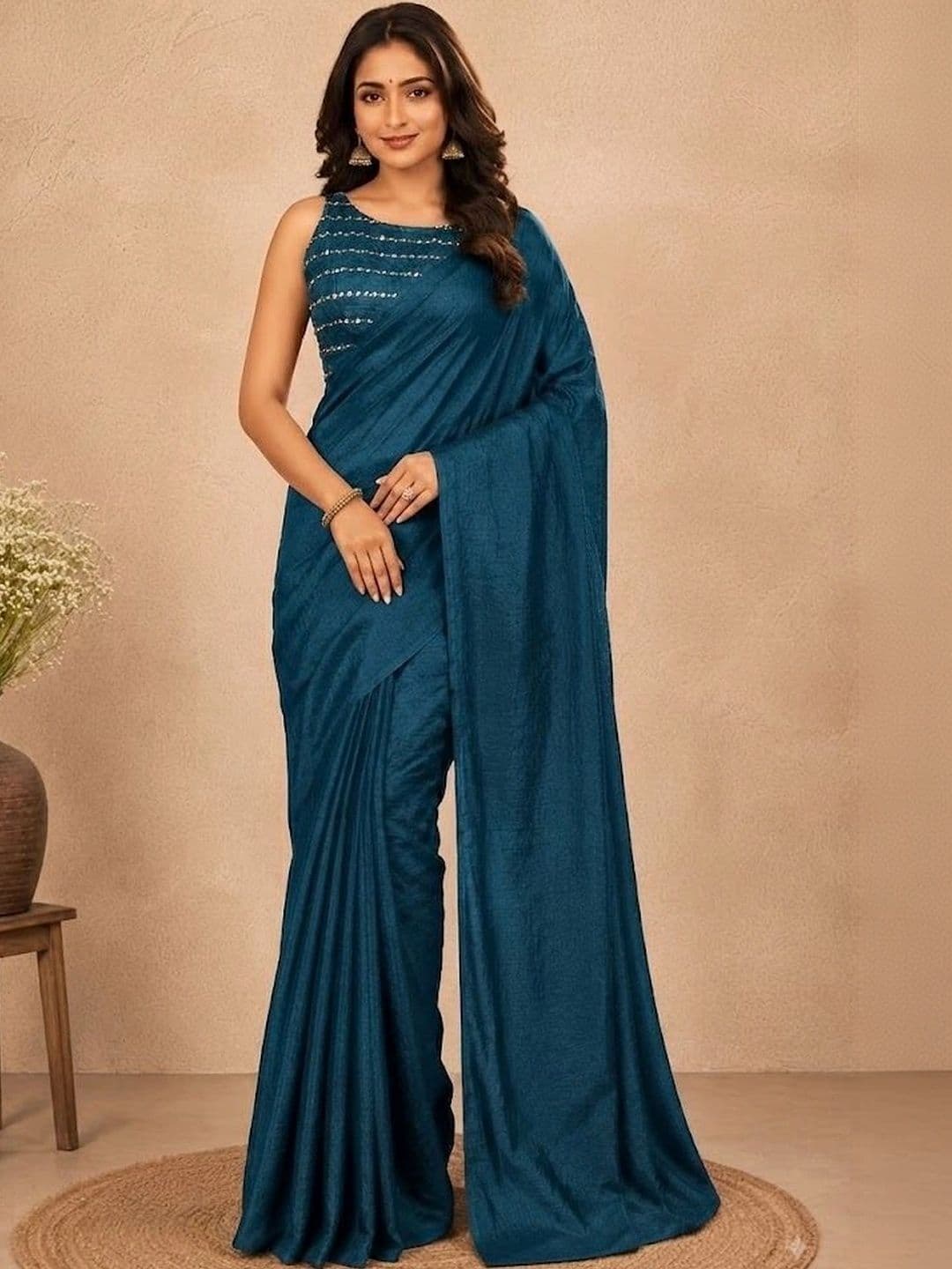 VRAGI Sequinned Saree - view 1