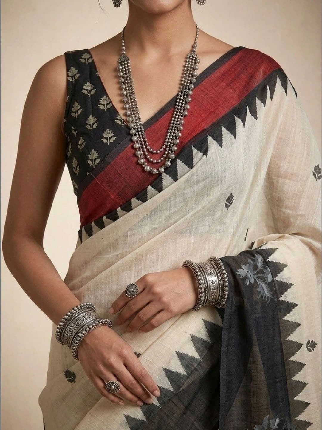 Anouk Silk Blend Ikat Saree thumbnail 3