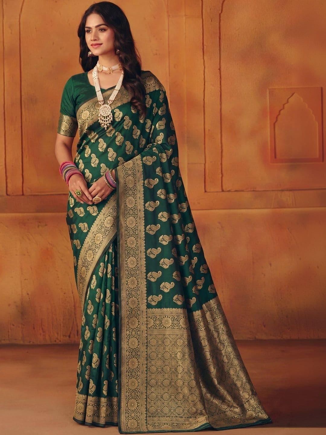 VS MALL Ethnic Motifs Zari Banarasi Saree thumbnail 4