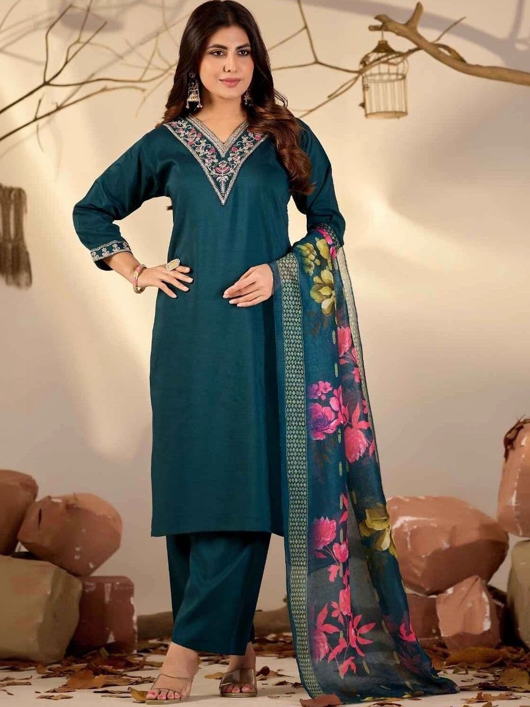 NAVYAAZRI Women Floral Embroidered Regular Thread Work Kurta with Trousers & With Dupatta thumbnail 3