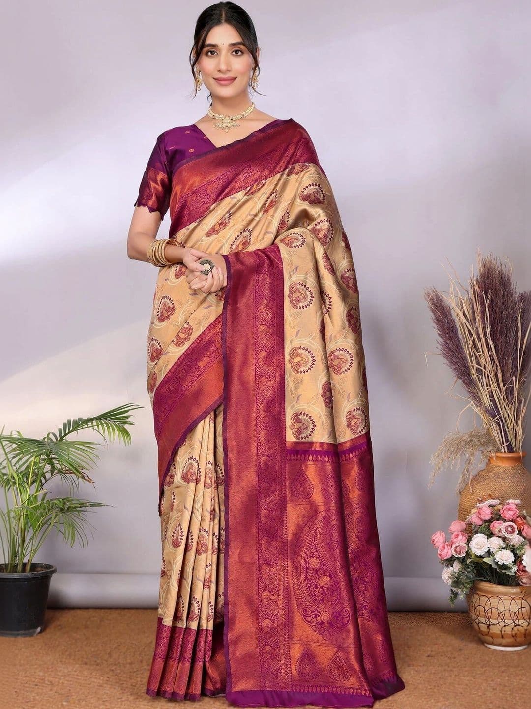 VS MALL Ethnic Motifs Zari Banarasi Saree - view 1