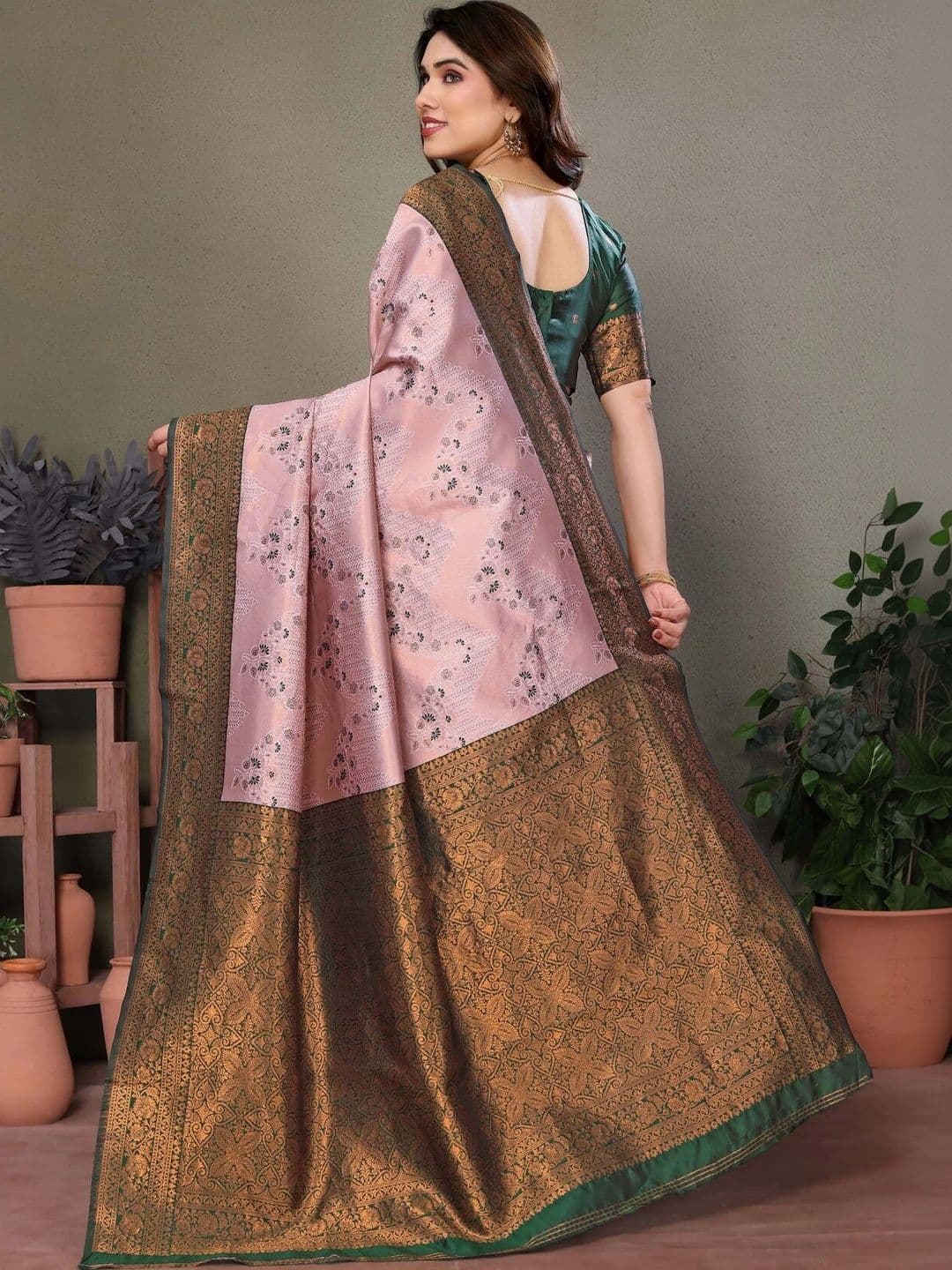 VS MALL Woven Design Zari Banarasi Saree thumbnail 2
