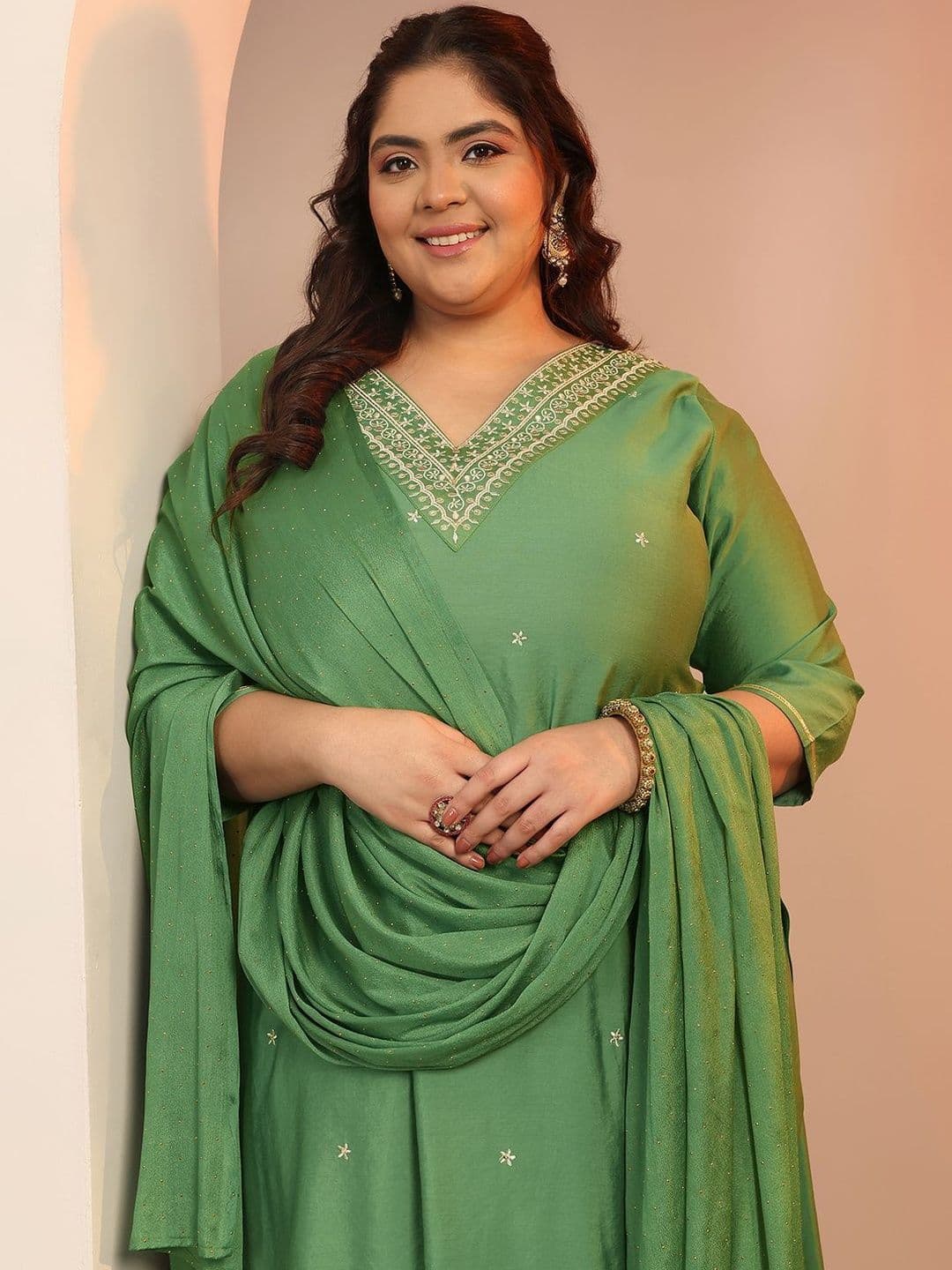 EXTRA LOVE BY LIBAS Women Plus Size Embroidered Kurta with Harem Pants & Dupatta thumbnail 5
