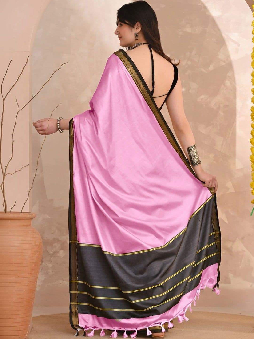 KALINI Striped Zari Designer Gadwal Saree thumbnail 5