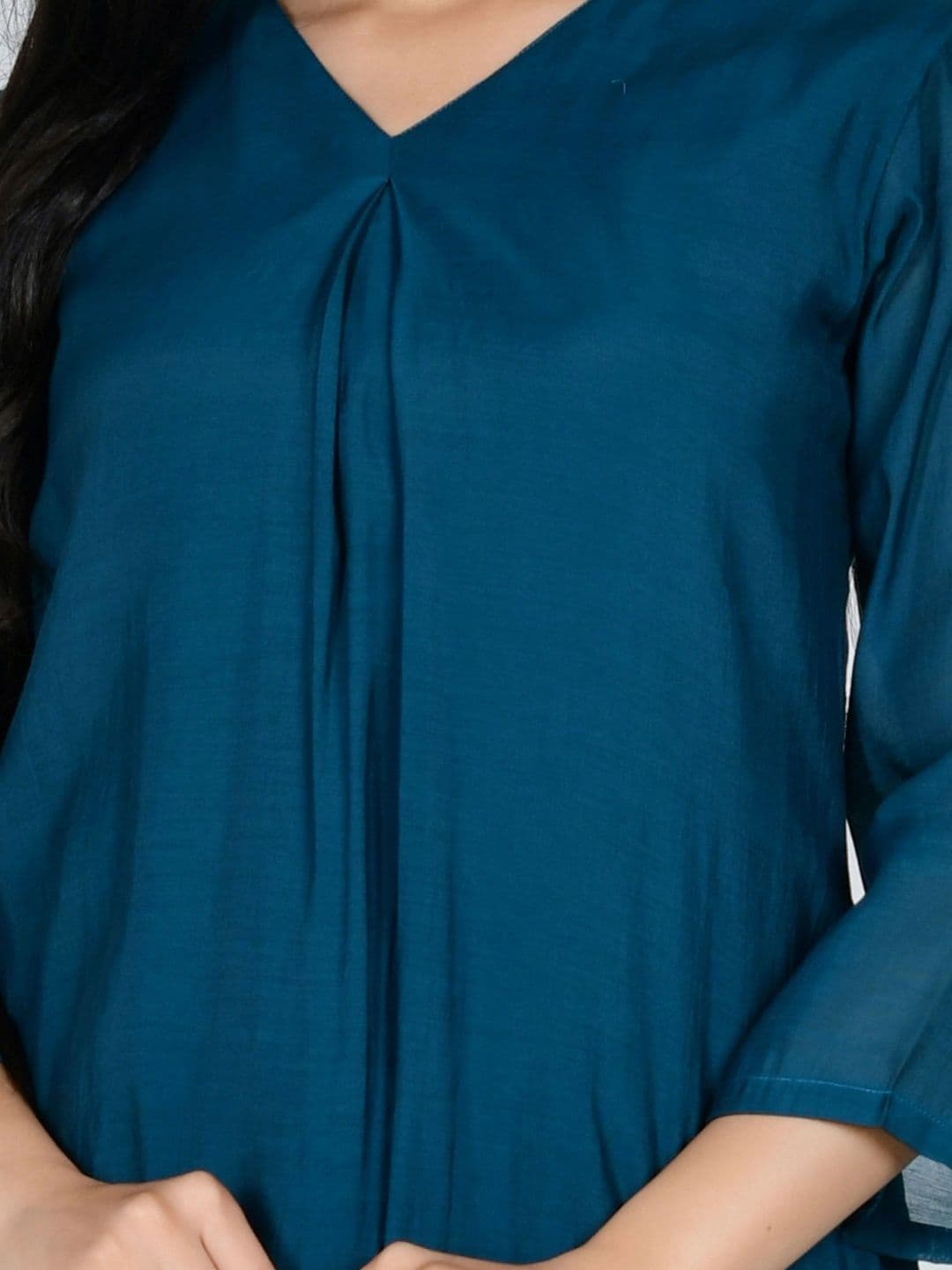 YOJINI Women Regular Kurta with Trousers & With Dupatta thumbnail 6