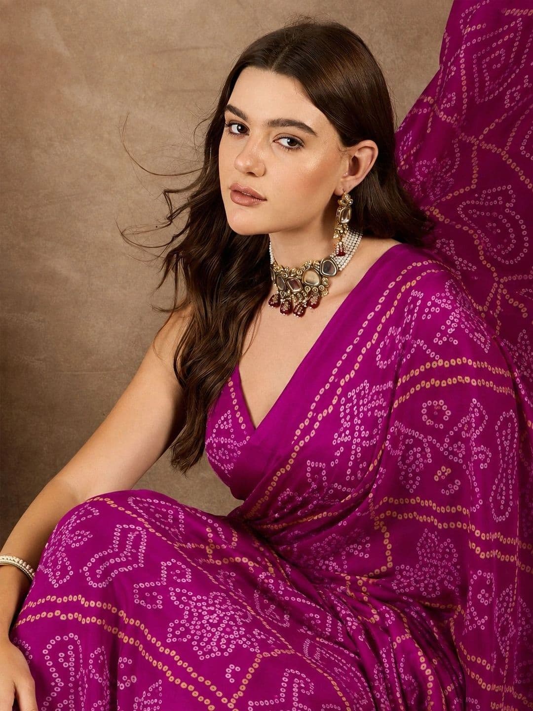 Sanwariya Silk Bandhani Pure Georgette Saree thumbnail 5