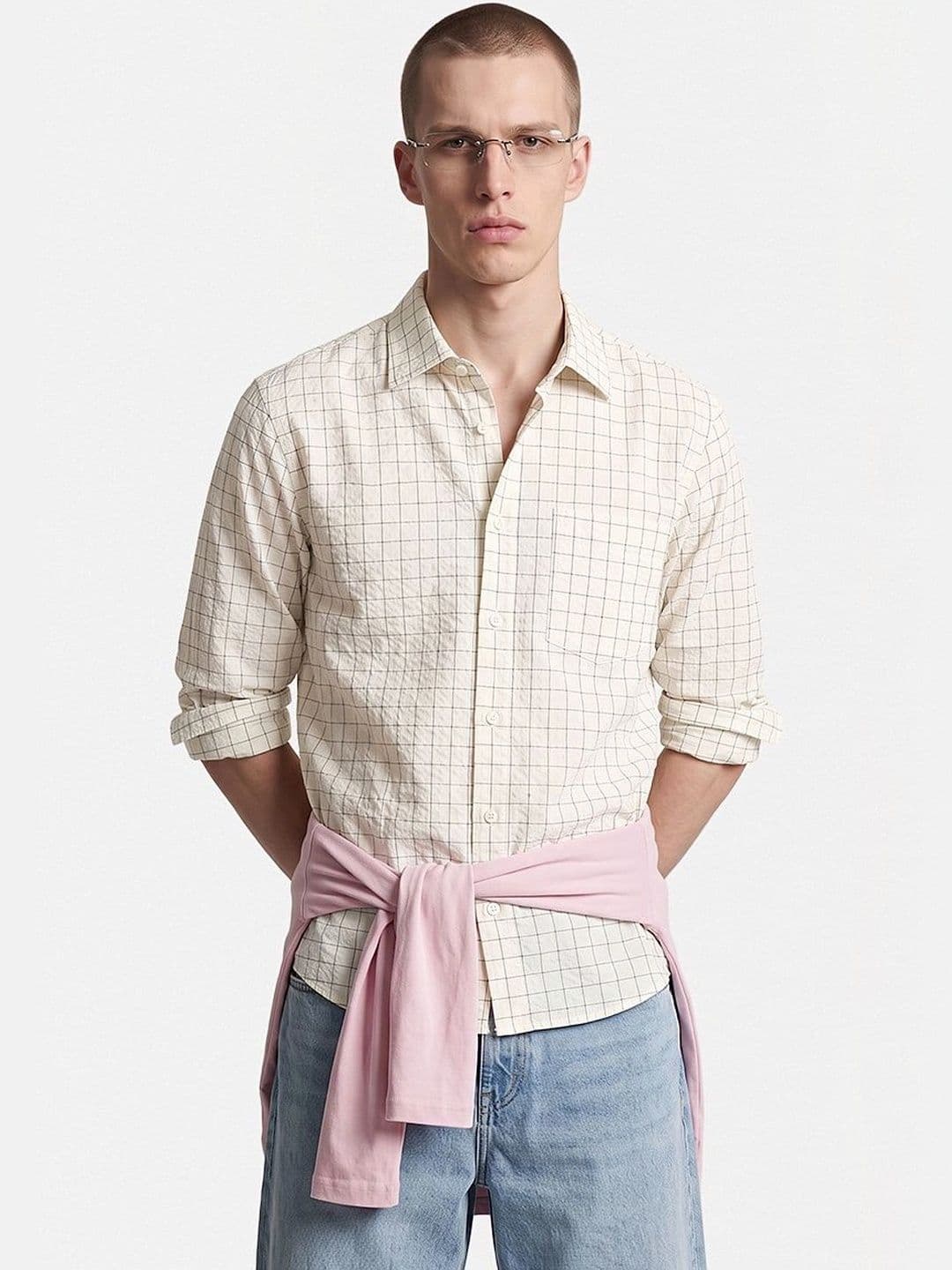 Snitch Men Checked Casual Shirt - view 1