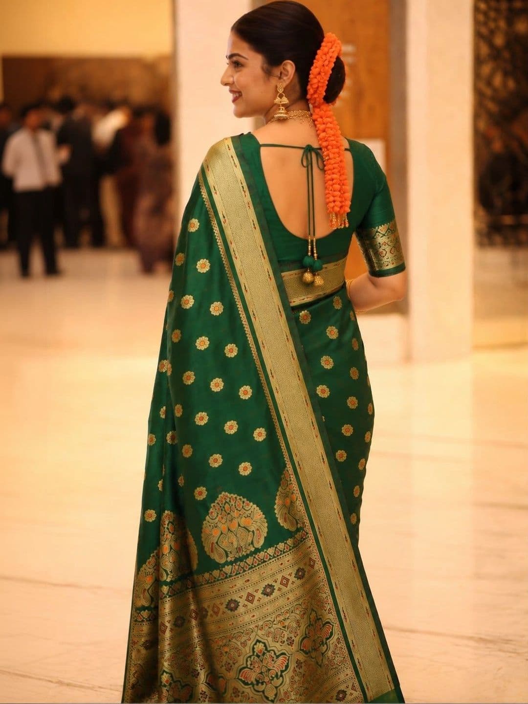 Veera Collection Woven Design Zari Art Silk Designer Banarasi Saree thumbnail 3
