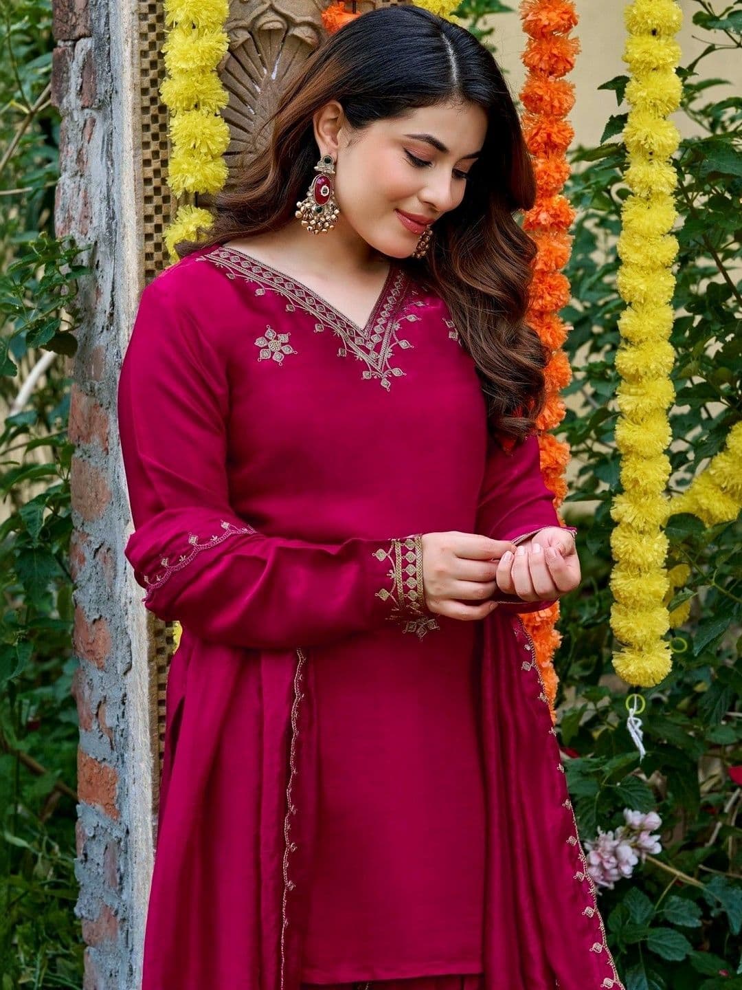 all about you Women Ethnic Motifs Embroidered Regular Thread Work Kurta with Sharara & With Dupatta thumbnail 3
