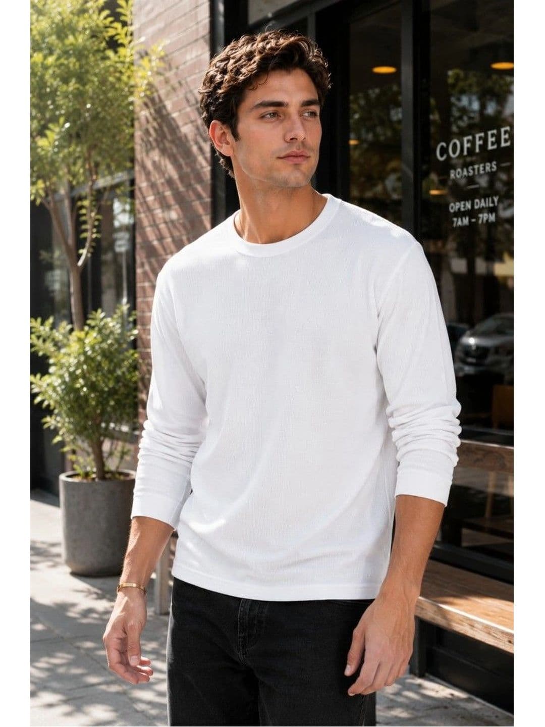 Netclick Men T-shirt thumbnail 2