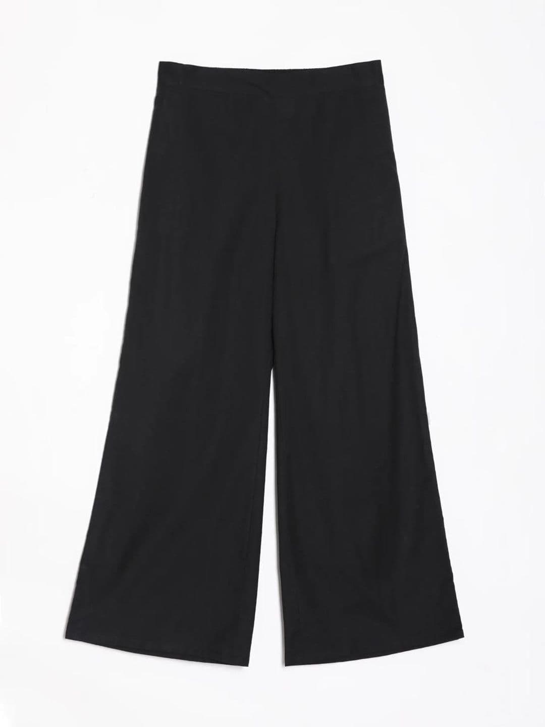 AMIRAS INDIAN ETHNIC WEAR Women Mid-Rise Cotton Comfort Straight Fit Pocket Trousers thumbnail 2