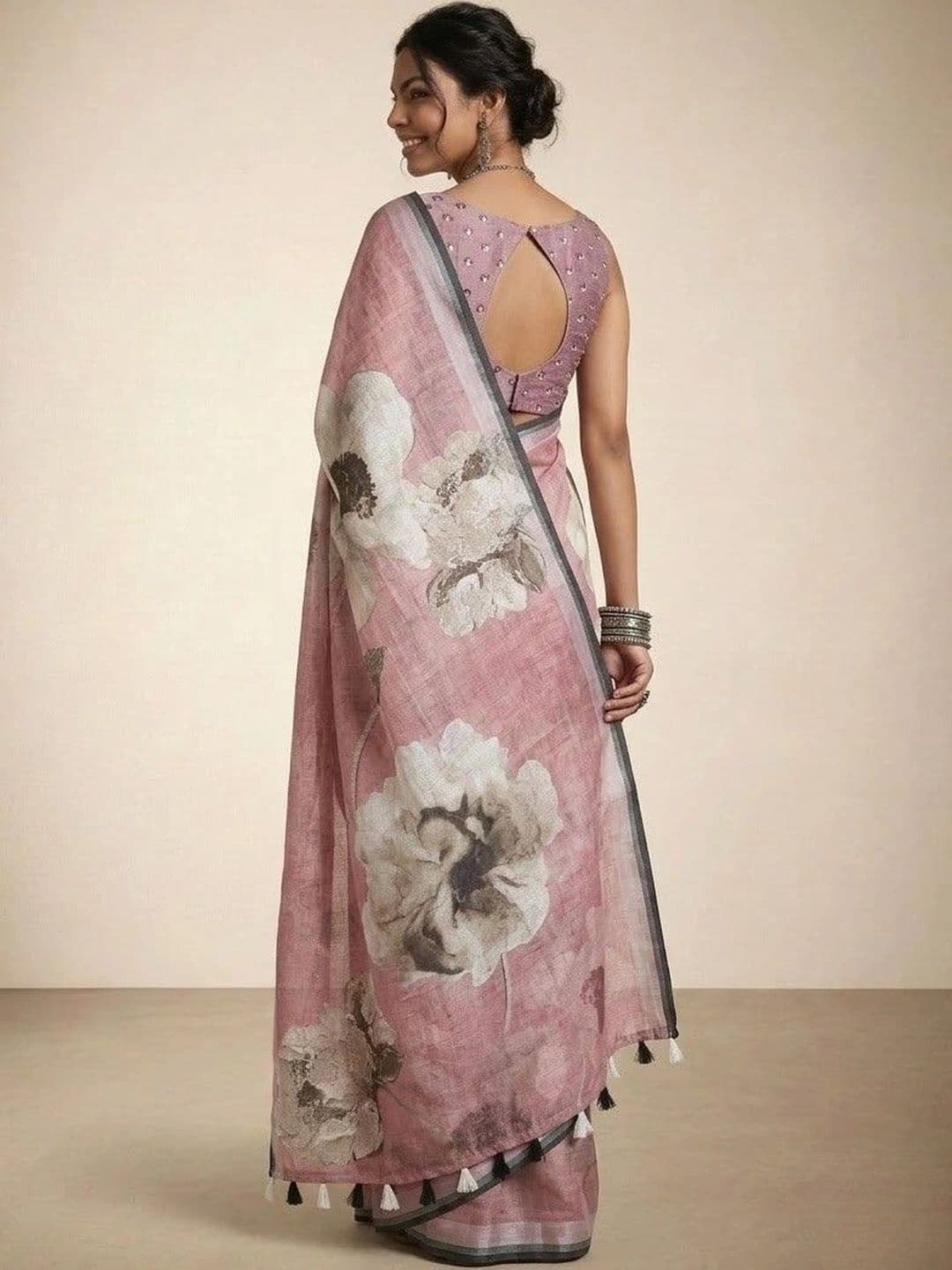Anouk Floral Pure Linen Saree thumbnail 7