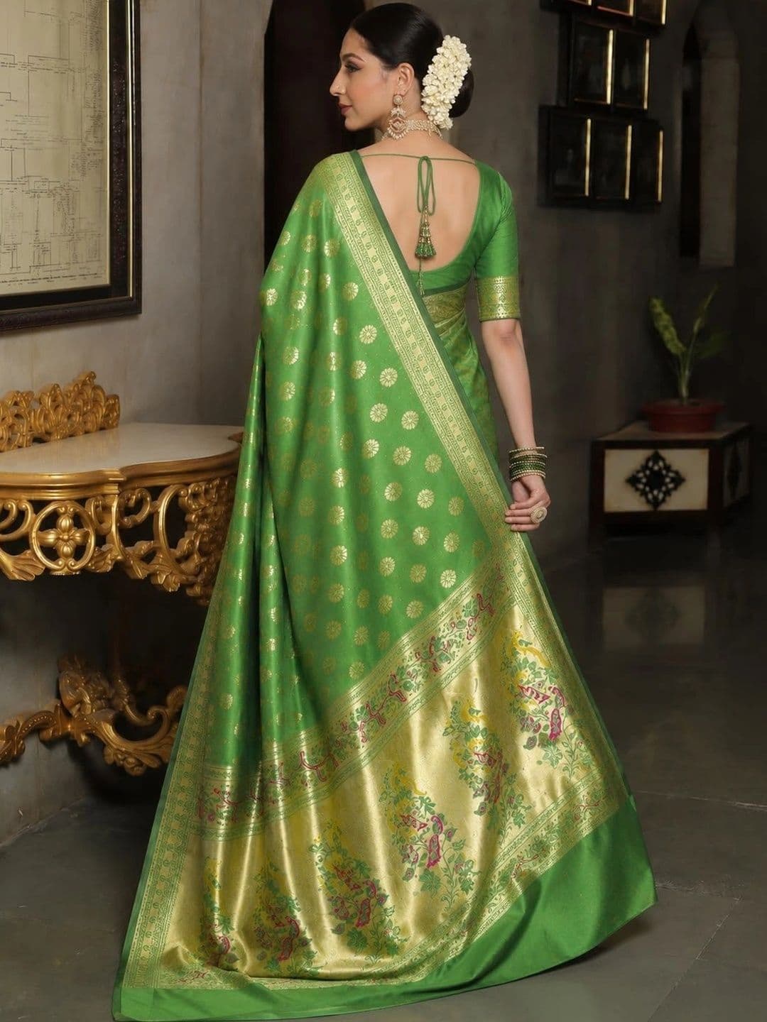 Veera Collection Woven Design Zari Art Silk Designer Banarasi Saree thumbnail 2