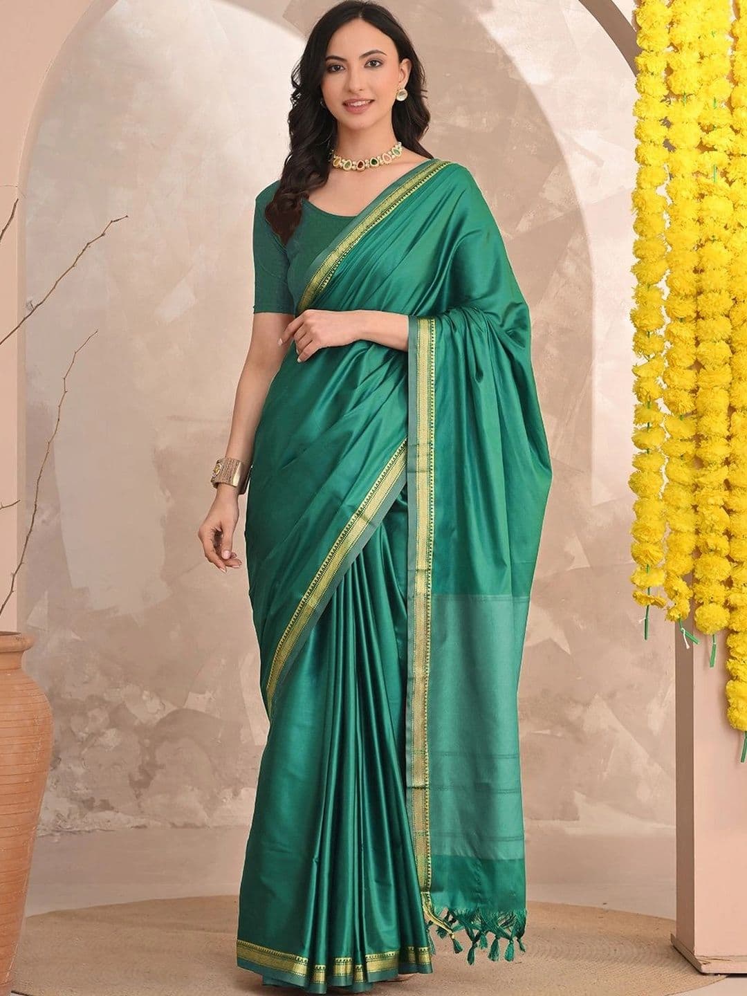 KALINI Zari Designer Gadwal Saree - view 1