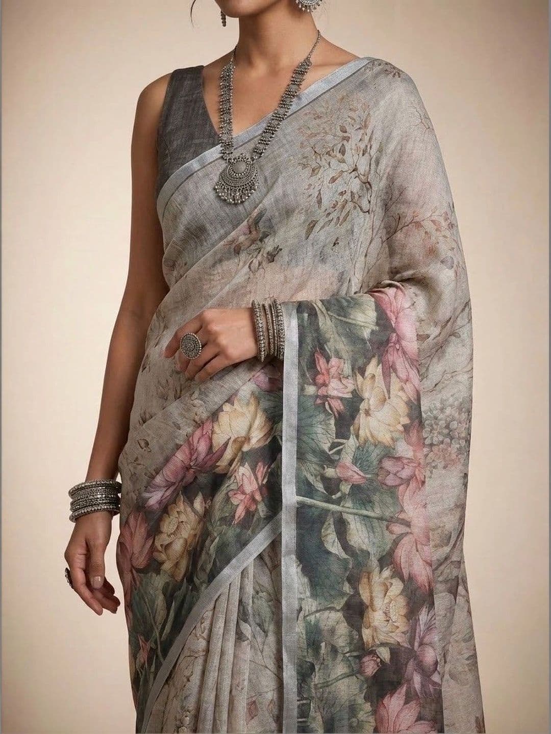 Anouk Floral Linen Blend Saree thumbnail 7