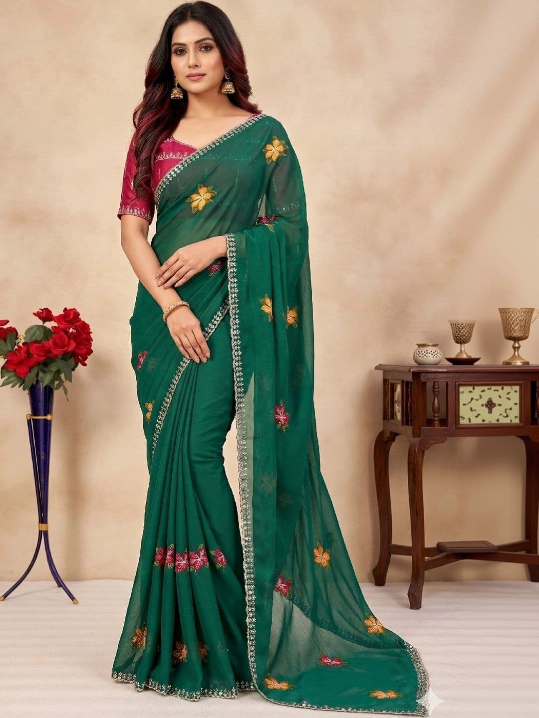 SmileyFashion Floral Embroidered Poly Chiffon Designer Saree thumbnail 2