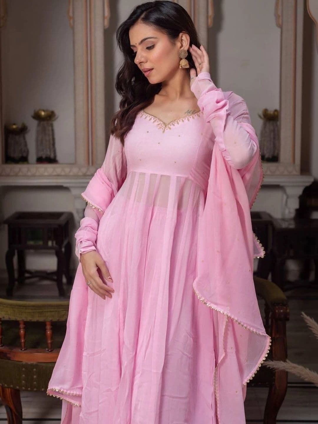 Homexa Enterprise Women Empire Thread Work Kurta with Palazzos & With Dupatta thumbnail 3