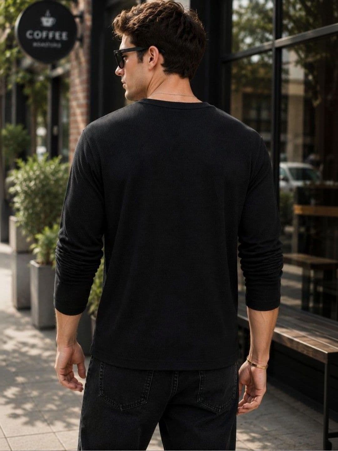 Netclick Men T-shirt thumbnail 3