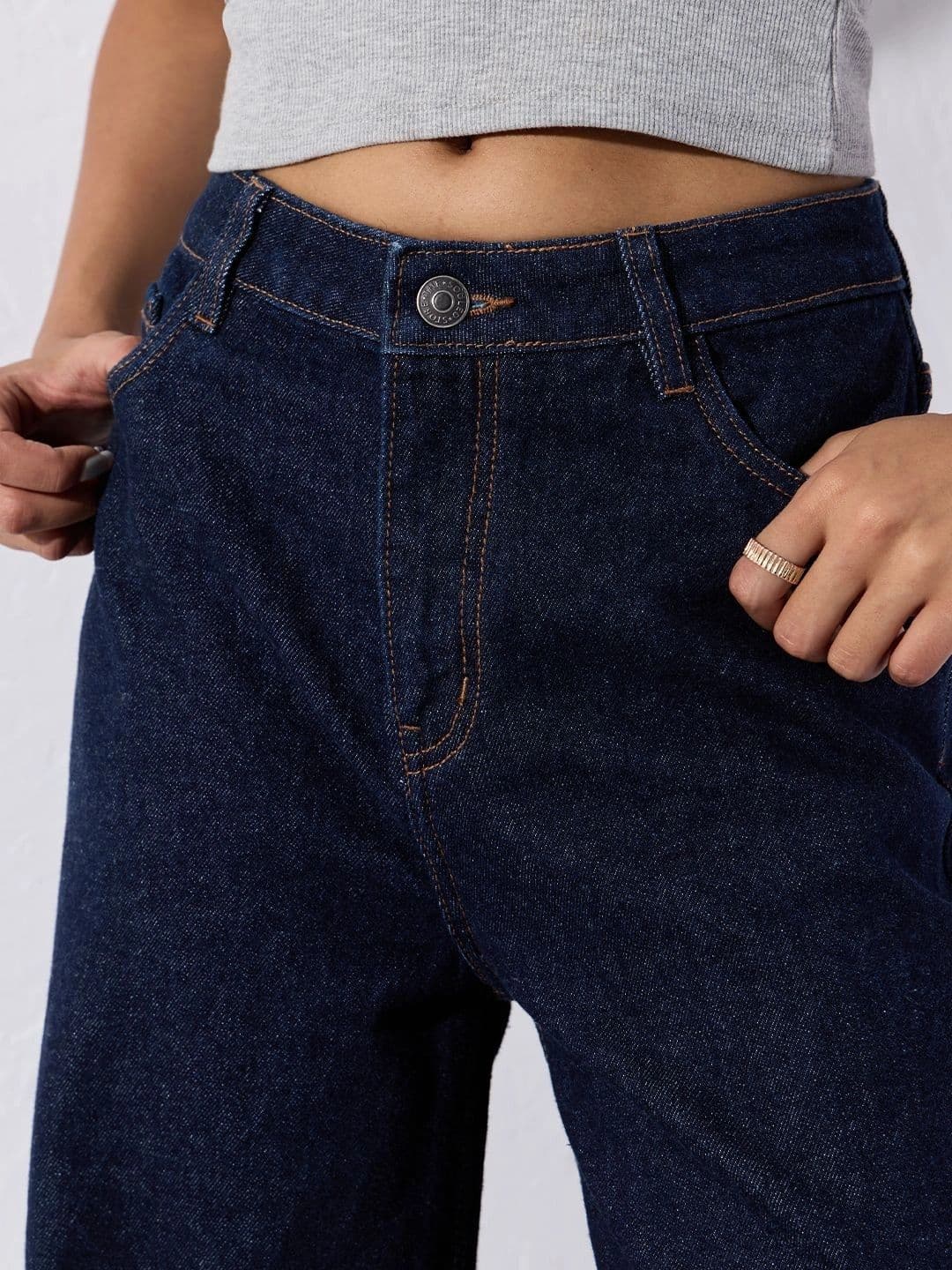 The Souled Store Women Wide Leg Mid-Rise Light Fade Jeans thumbnail 4