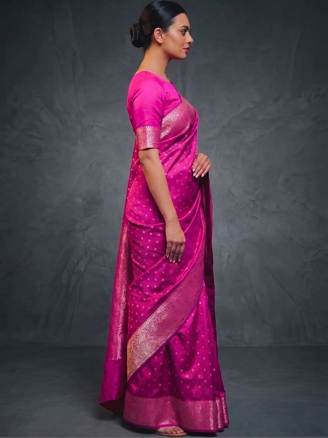 VelvetHue Woven Design Zari Art Silk Banarasi Saree thumbnail 5