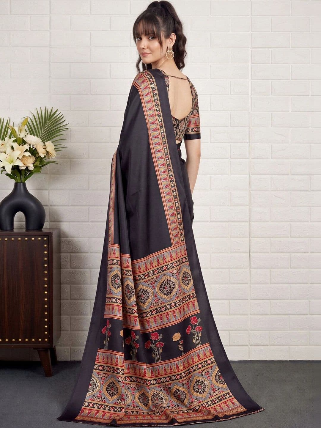 Anouk Warli Satin Designer Block Print Saree thumbnail 2