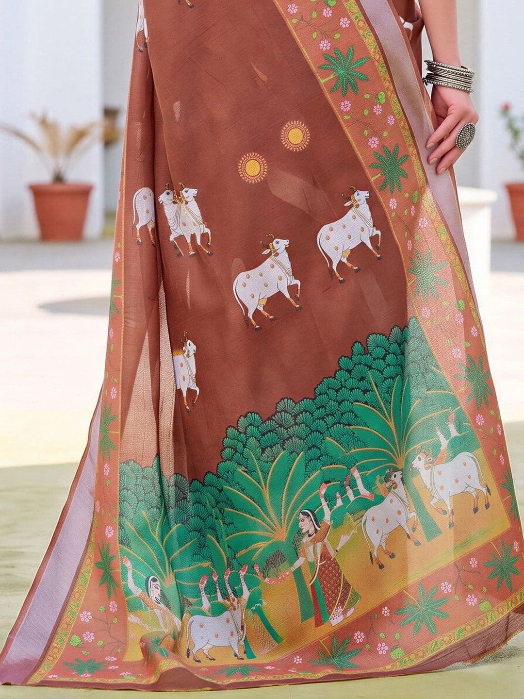 Anouk Kalamkari Zari Designer Block Print Saree thumbnail 2