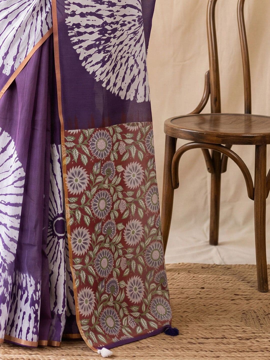 Sangria Floral Designer Block Print Saree thumbnail 6