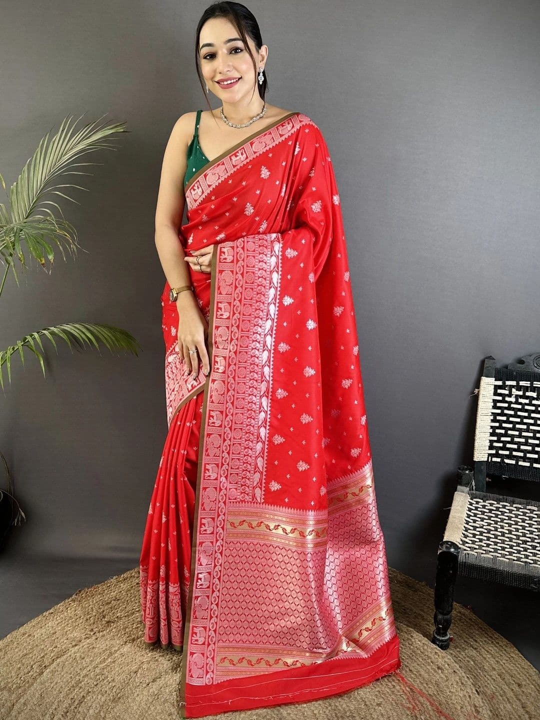 Moda Rapido Woven Design Zari Silk Blend Designer Banarasi Saree - view 1