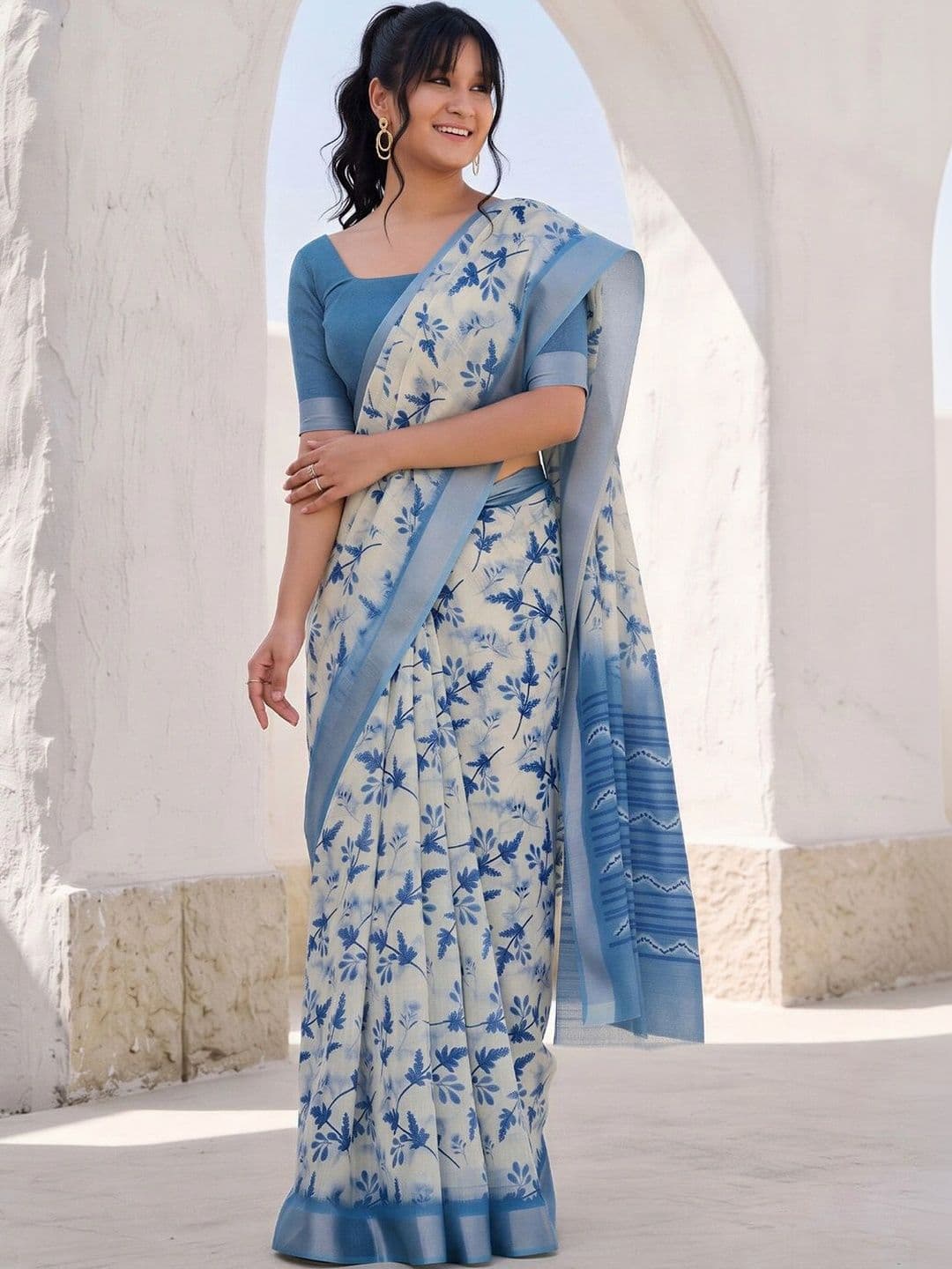 Anouk Floral Zari Designer Saree - view 1