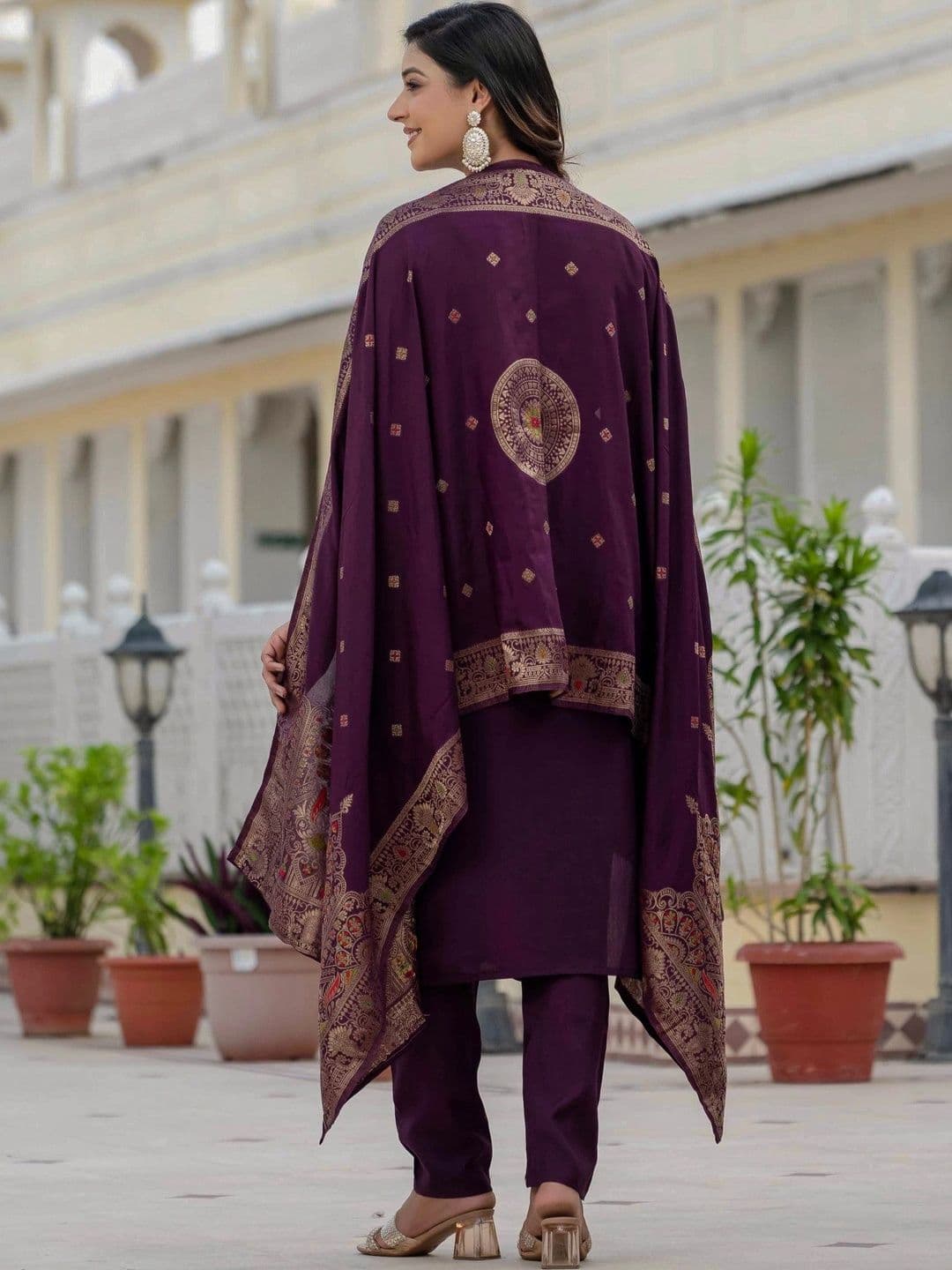 Sangria Women Ethnic Motifs Thread Work Kurta with Trousers & With Dupatta thumbnail 5