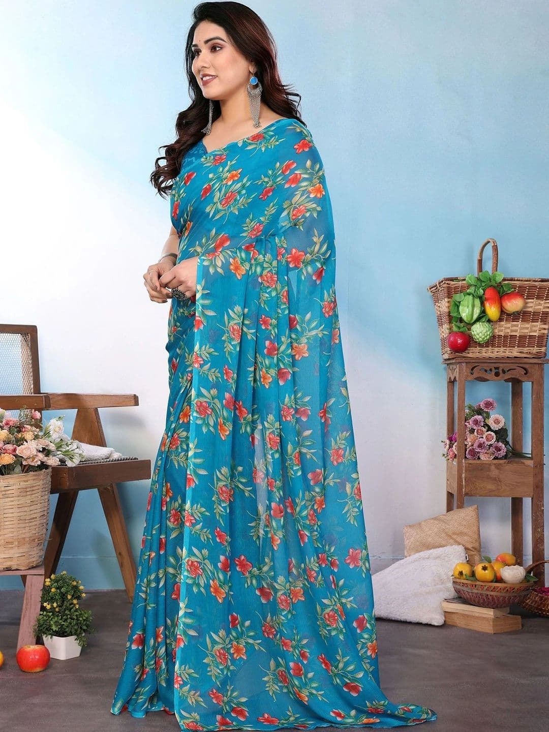 Lookmark Floral Pure Georgette Saree thumbnail 4