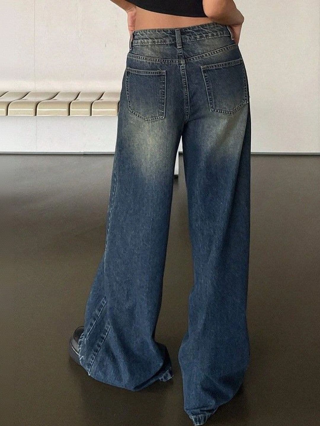 Encrypt Women High-Rise Light Fade Jeans thumbnail 3