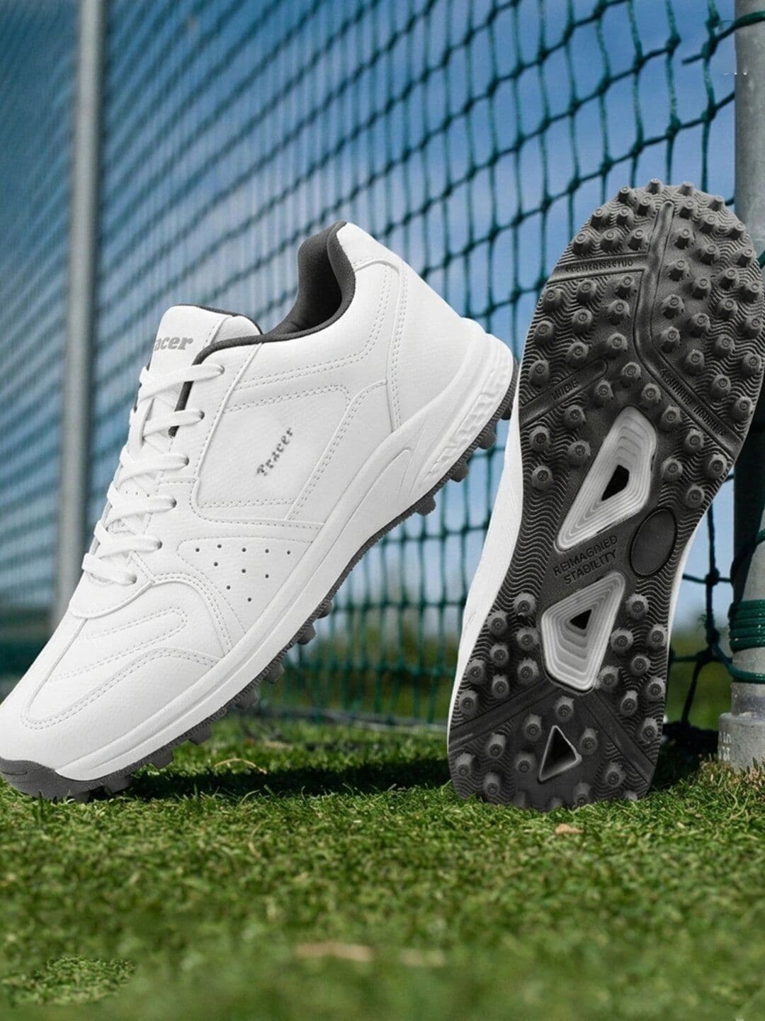 TRACER Men Cricket Shoes thumbnail 4