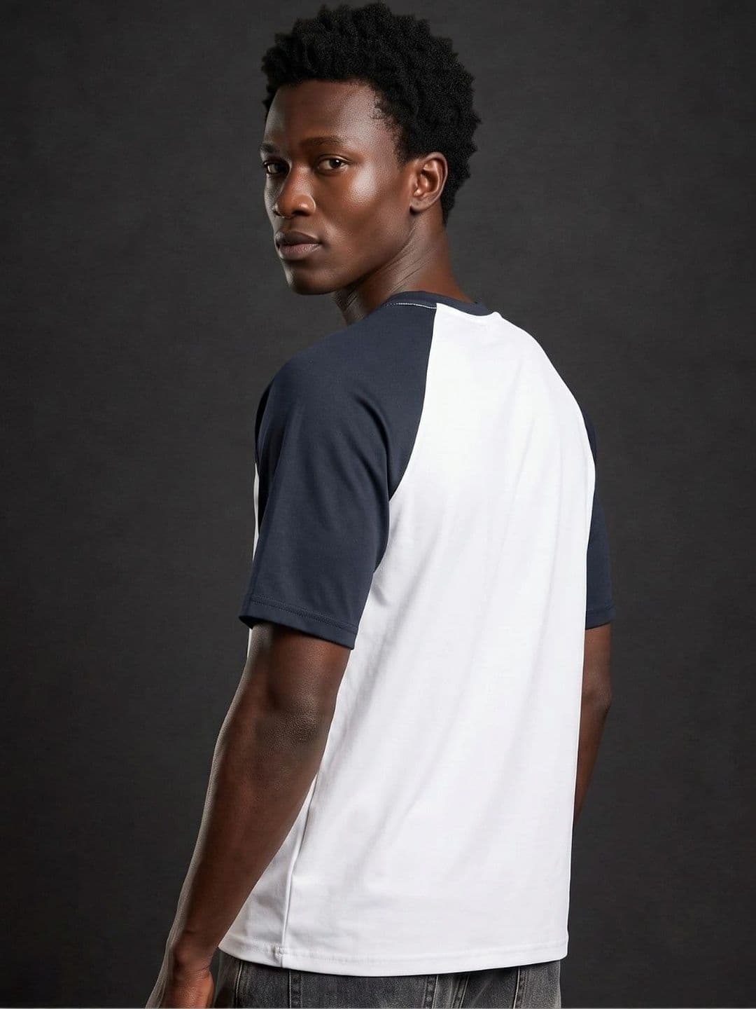La Pajaro Men Colourblocked T-shirt thumbnail 5