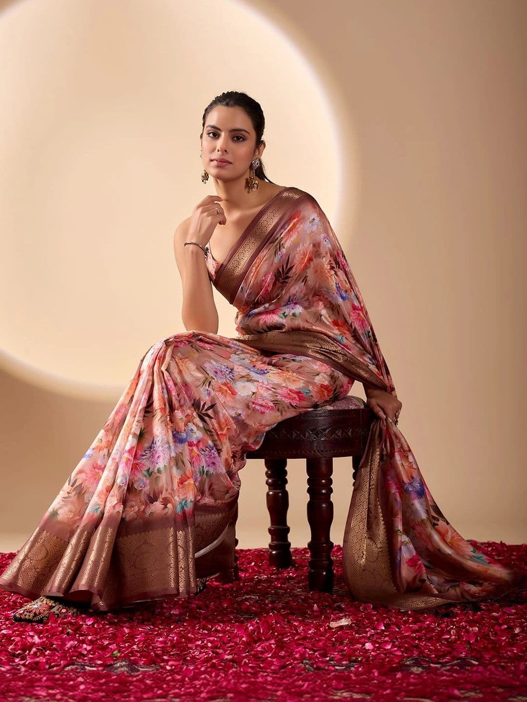Moda Rapido Floral Zari Silk Blend Designer Saree thumbnail 5