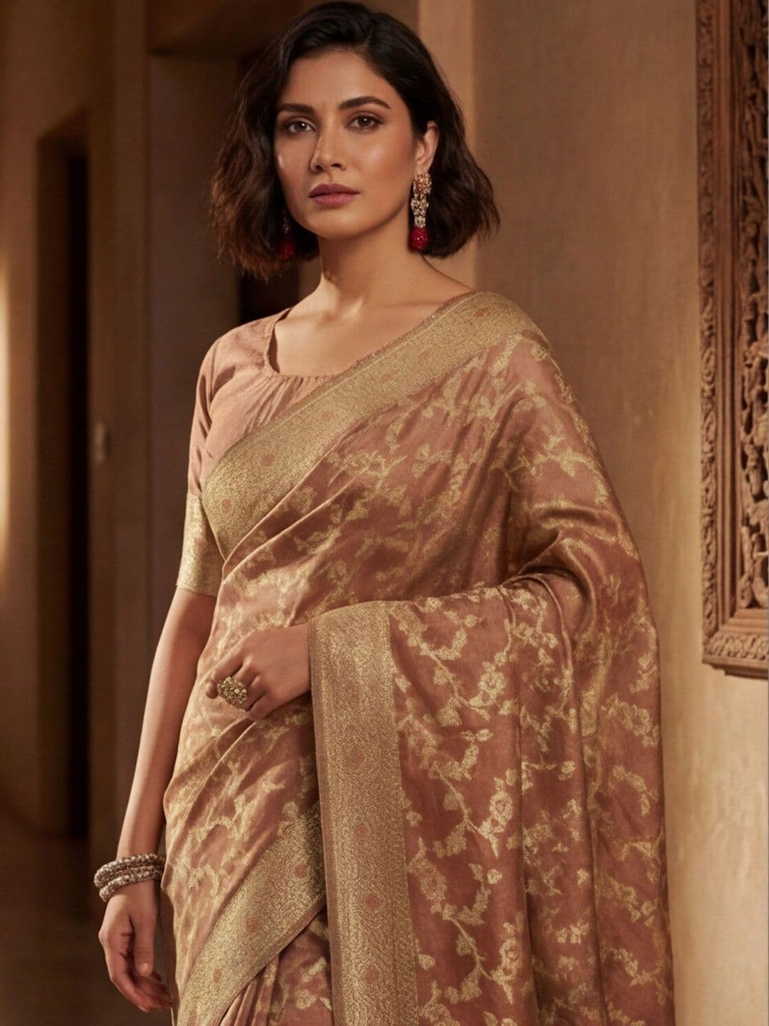 Anouk Rustic Woven Design Zari Silk Blend Designer Banarasi Saree thumbnail 7