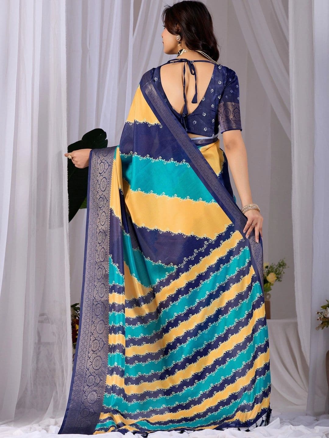 Moda Rapido Striped Zari Silk Blend Designer Saree thumbnail 2