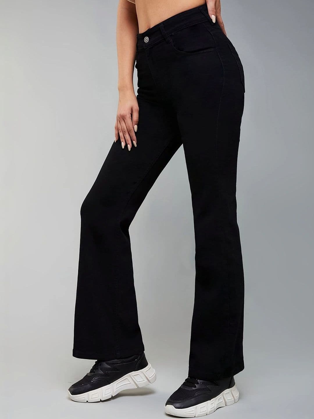 DOLCE CRUDO Women Bootcut High-Rise Heavy Fade Stretchable Jeans thumbnail 3