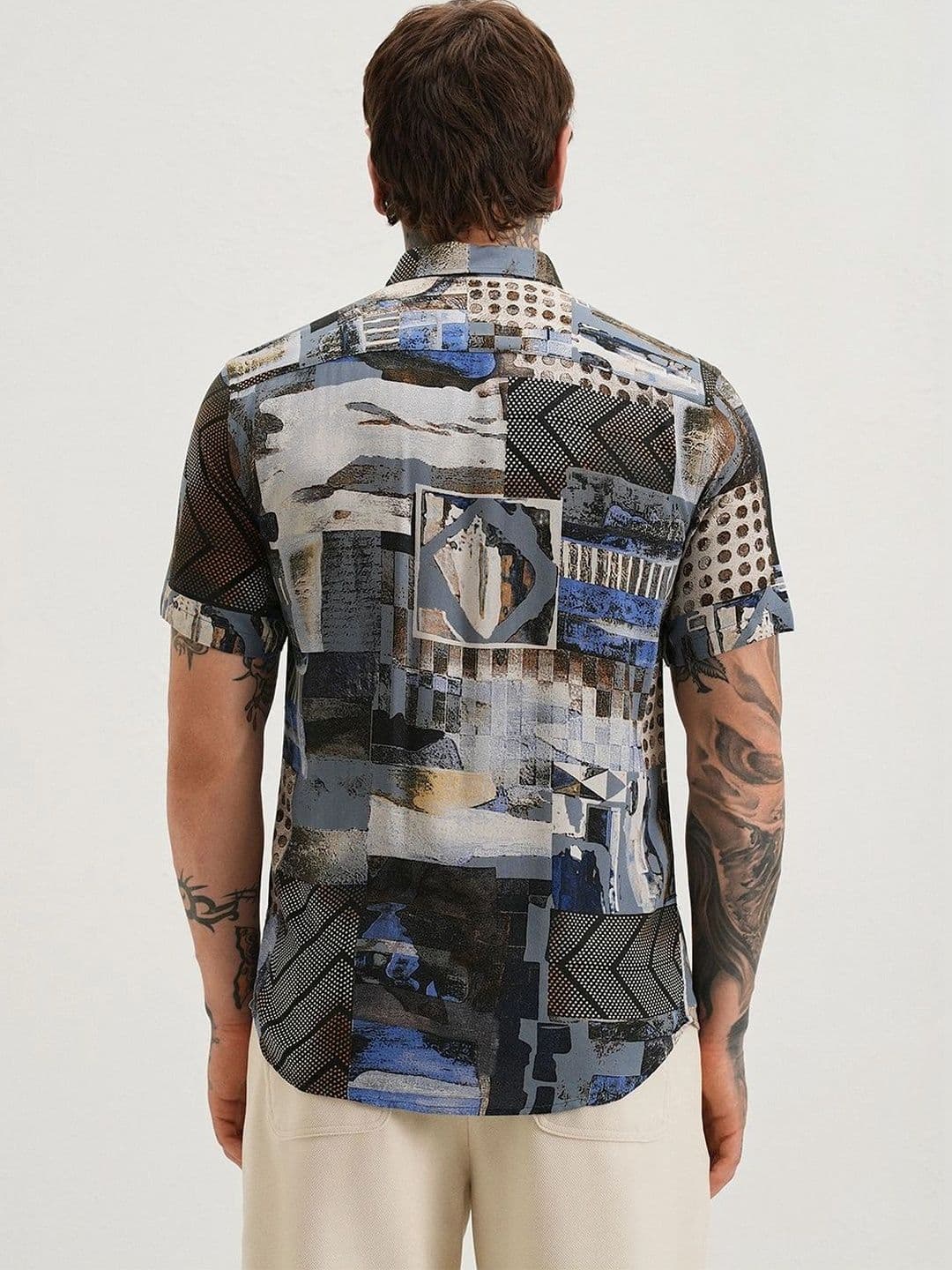 Banana Club Men Slim Fit Printed Casual Shirt thumbnail 2