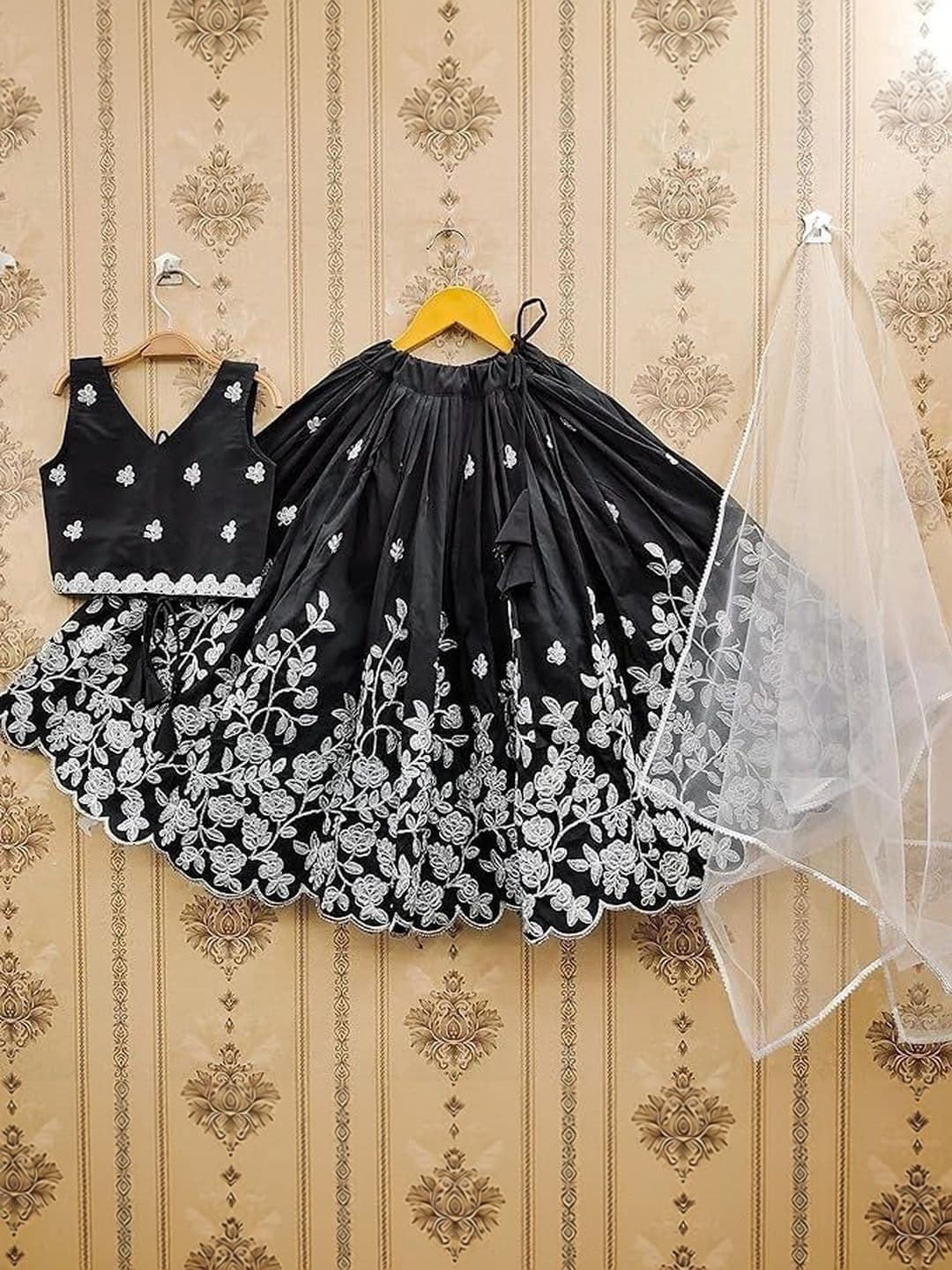 KALINI Girls Embroidered Thread Work Ready to Wear Lehenga & Blouse With Dupatta thumbnail 4