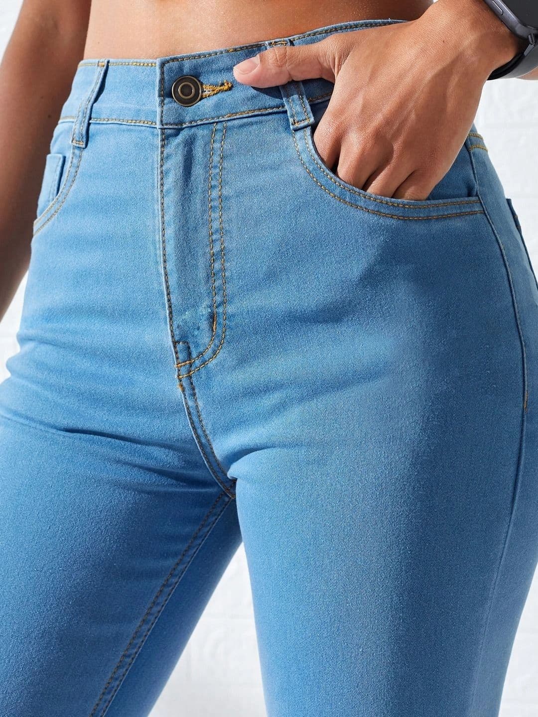DOLCE CRUDO Women Bootcut High-Rise Heavy Fade Cuffed Hem Stretchable Jeans thumbnail 4